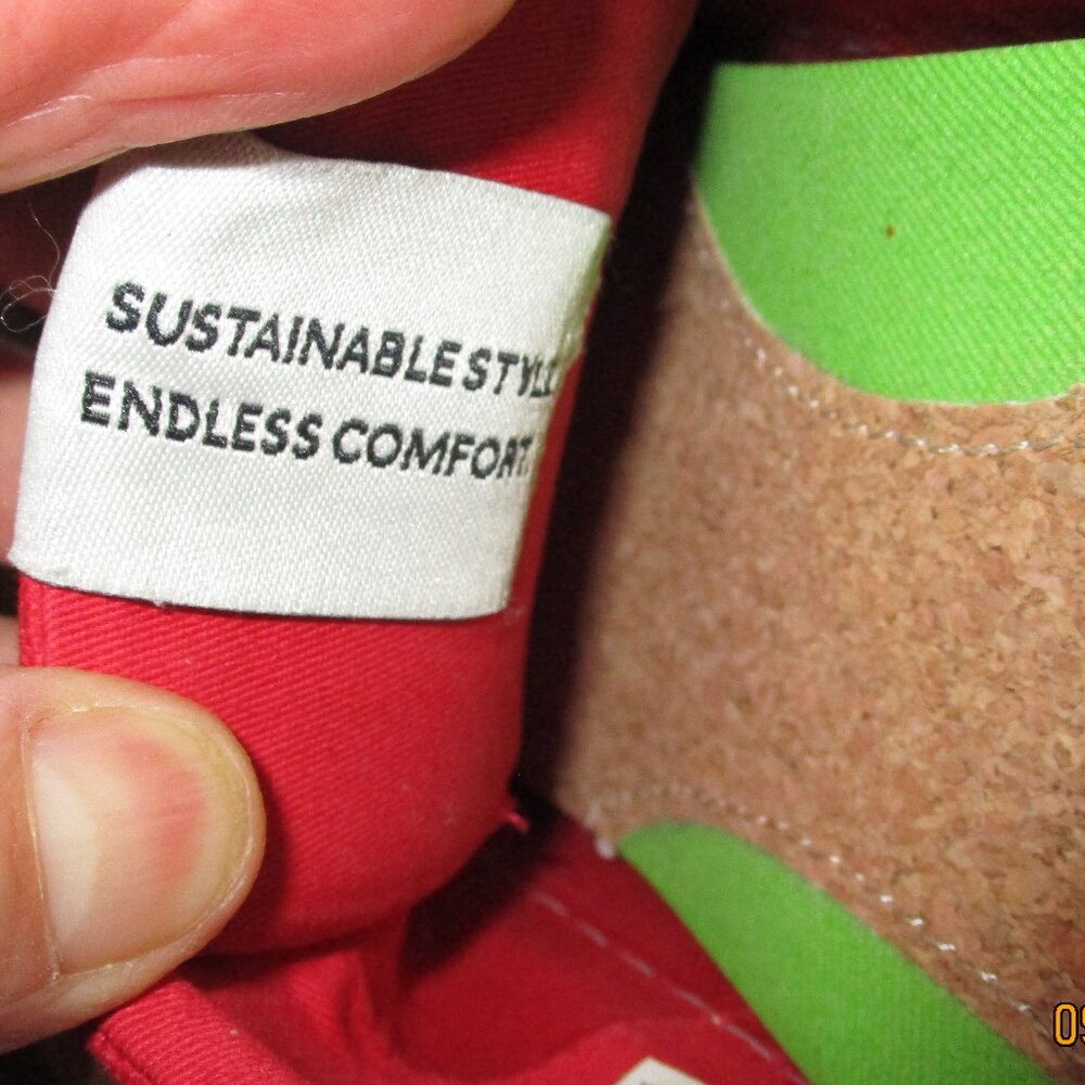 Cariuma OCA Low Sneakers - Picture 12 of 16